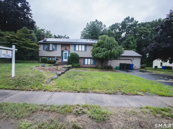 16 Stevens Street, Windsor Locks, CT 06096