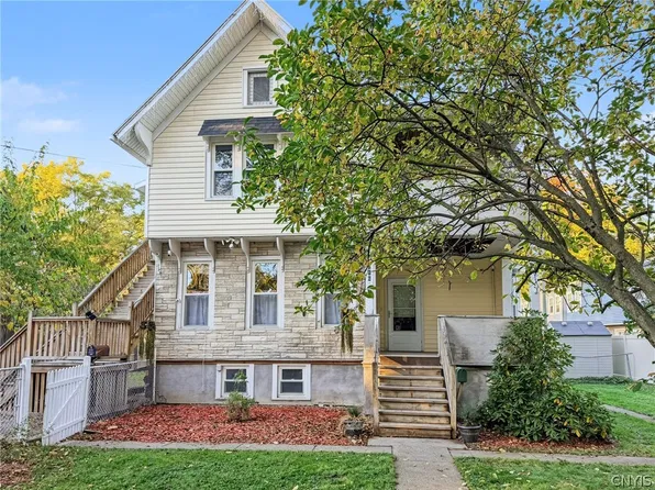 316 Center St, Ithaca, NY 14850