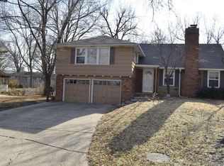 10930 Cherry St, Kansas City, MO 64131