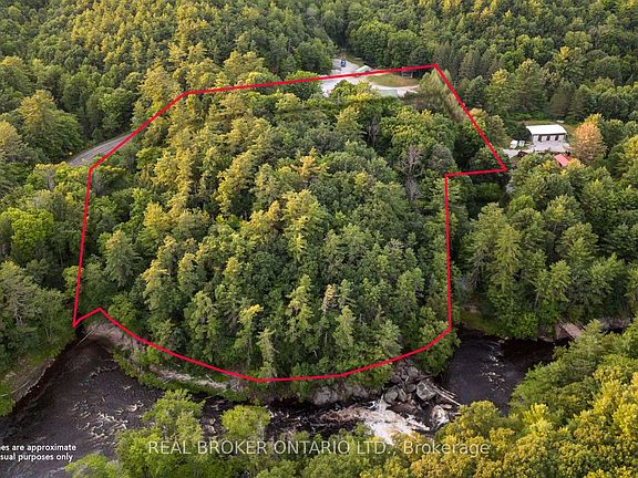 4th image of 1401 Coopers Falls Rd