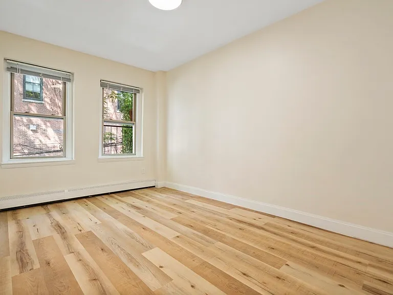 122 Union Park St #3 — Photo 8