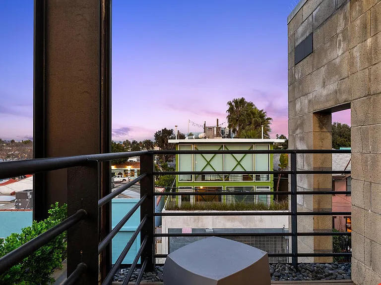 1315 Innes Pl — Photo 7