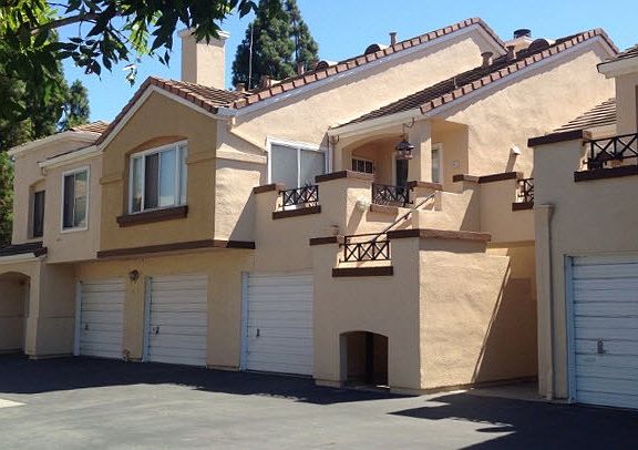 3rd image of 6909 Rodling Dr Unit G