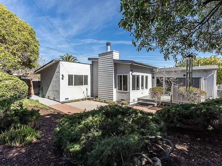 380 Christina Way — Photo 29