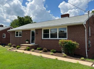 1413 Carolina Ave, Kingsport, TN 37664