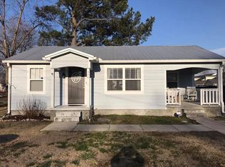 306 Stewart St NW, Hartselle, AL 35640