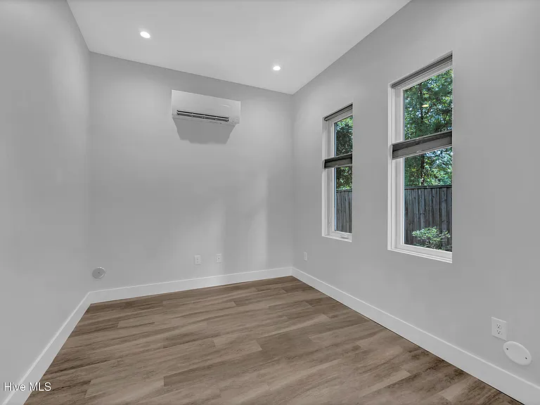 2541 Tonbo Trl — Photo 10