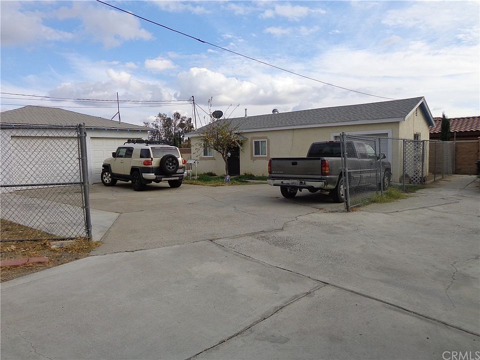 1st image of 16859 Fairfax St