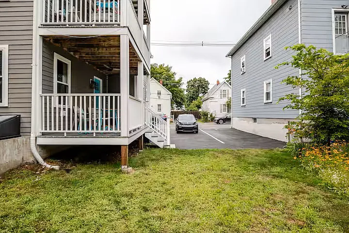 7 Burnside St #1 — Photo 25