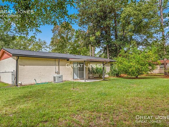 4th image of 5943 Painted Pony Dr