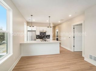 5477 32nd Ave, Hudsonville, MI 49426