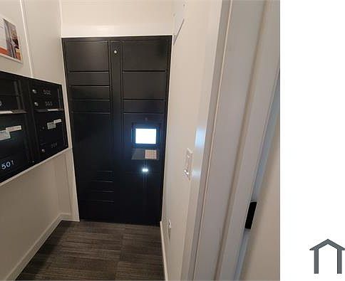 5th image of 1836 E York St #203