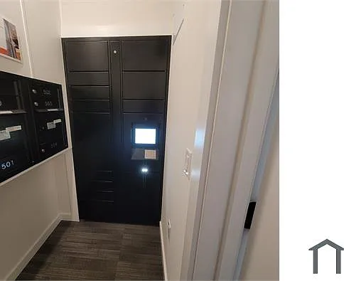 1836 E York St #203 — Photo 5