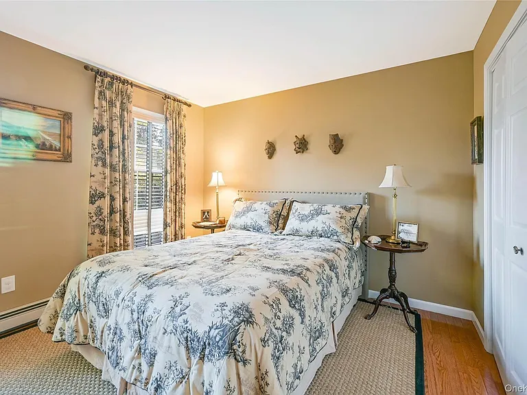 215 Kouros Rd — Photo 16