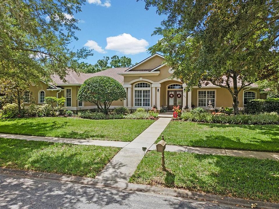 1st image of 19617 Eagle Crest Dr