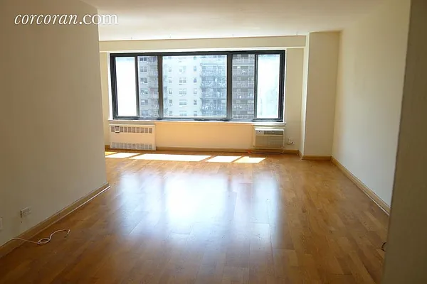 Rented by Corcoran | media 25