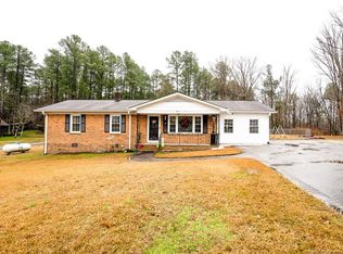 801 Kirkmaiden Ave, Sanford, NC 27330