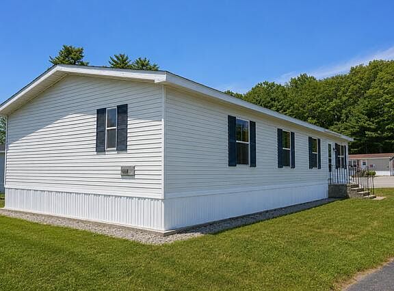 3rd image of 25 Village Drive