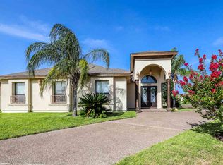 7636 R W Emerson Loop, Laredo, TX 78041