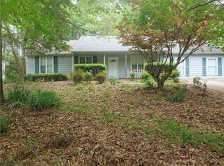 1454 Chaseway Cir, Powder Springs, GA 30127