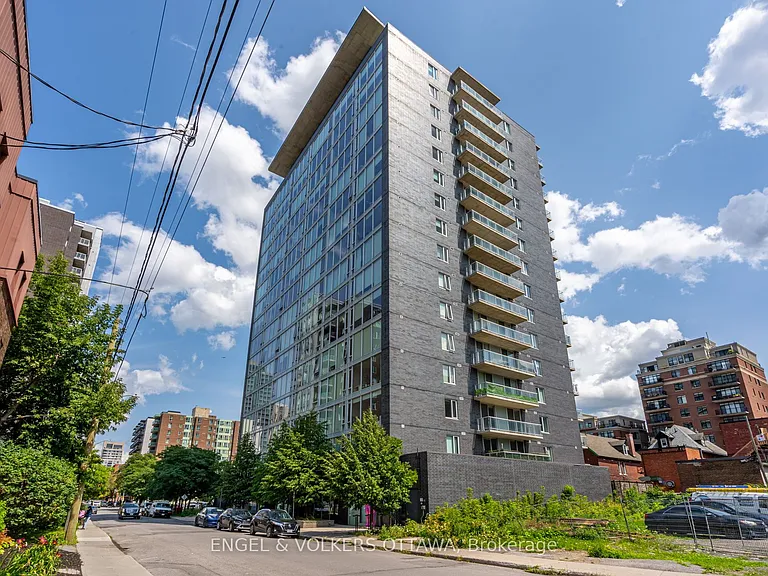 300 Lisgar St #701 — Photo 2