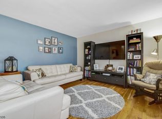 24 Hutton Ave APT 49, West Orange, NJ 07052