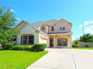 2713 Braids Dr, Laredo, TX 78045