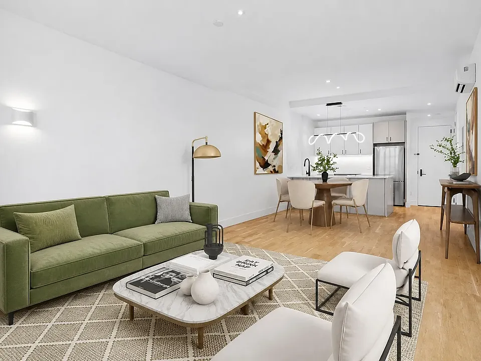 88 N 1st St #4D