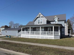 201 S Washington St, Calmar, IA 52132