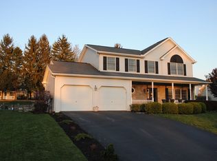 140 Christian Dr, Hummelstown, PA 17036