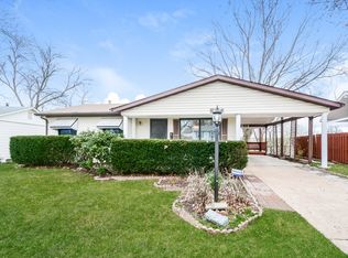 5354 Ville Angela Ln, Hazelwood, MO 63042
