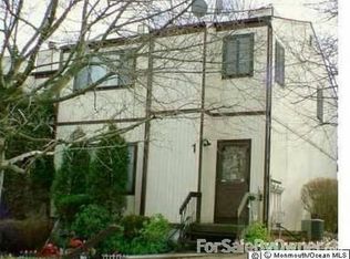 1 Ellen Heath Dr, Matawan, NJ 07747