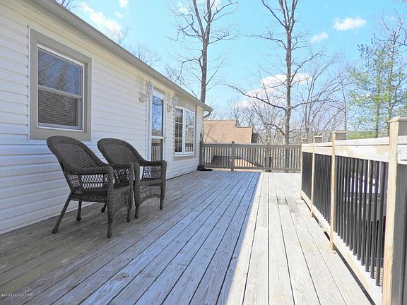3rd image of 1163 Park Dr