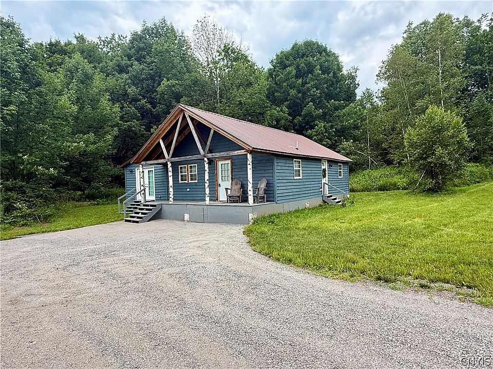 1st image of 2922 Lee Rd