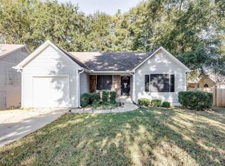 297 Fallview Dr, McDonough, GA 30253
