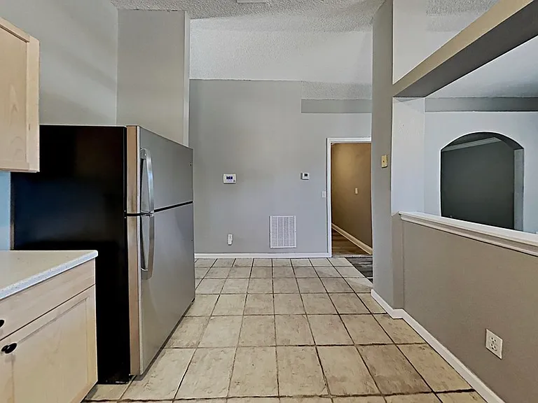 7135 Edgewater Shores Ct — Photo 5