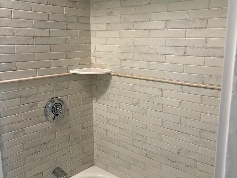 35 Pinehurst Ave #1 — Photo 6
