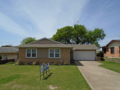 4215 Huckleberry Cir, Dallas, TX, 75216