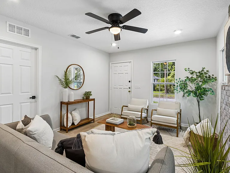 2781 Dellwood Ave — Photo 15