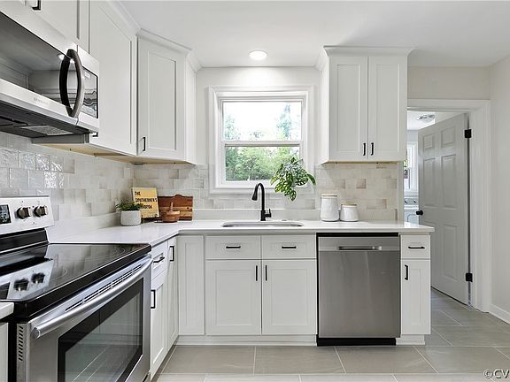 5th image of 1807 Cedarhurst Dr