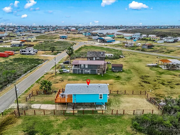 252 Flamingo St — Photo 33