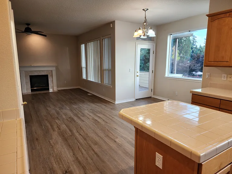 15825 SW Kittiwake Ct — Photo 6
