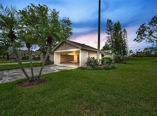 240 Eric Ct, Oldsmar, FL 34677