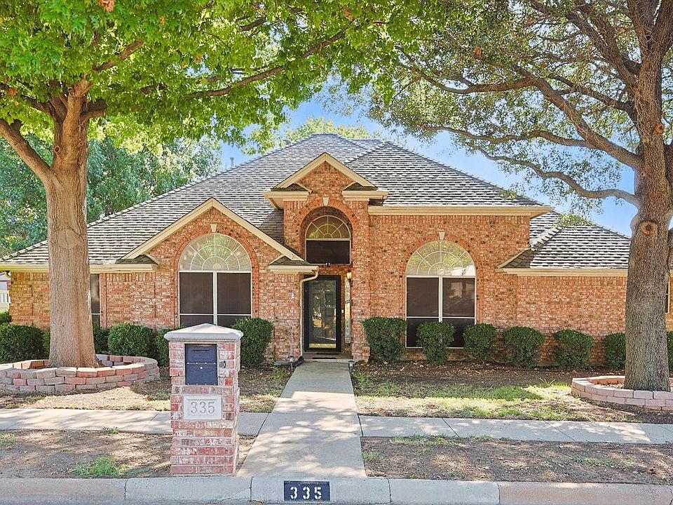 1st image of 335 Woodcrest Dr