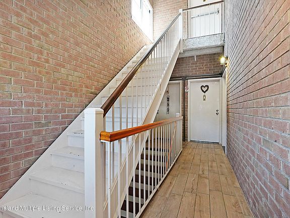 3rd image of 416 Maryland Ave APT 2C