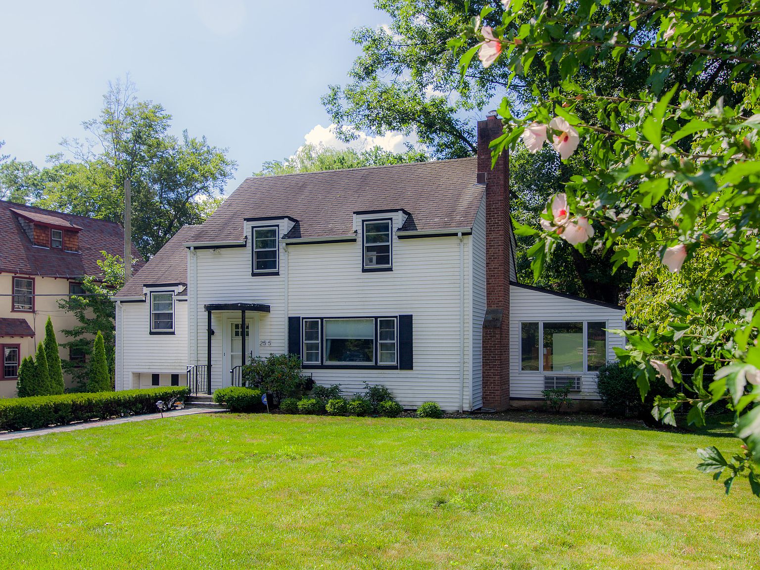 255 Beechmont Dr, New Rochelle, NY 10804 Zillow
