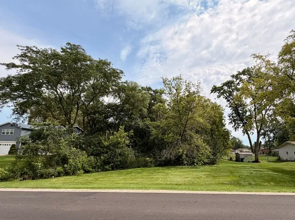 2N309 Pearl Ave, Glen Ellyn, IL 60137