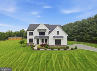 330 Brookfield Dr, Sykesville, MD 21784