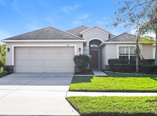 1717 Palm Warbler Ln, Ruskin, FL 33570