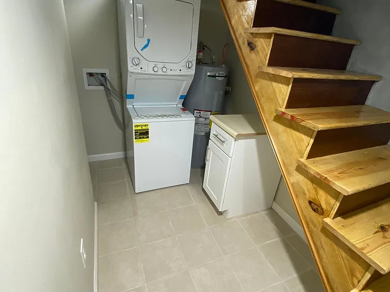 222 S Quince St #1F — Photo 6